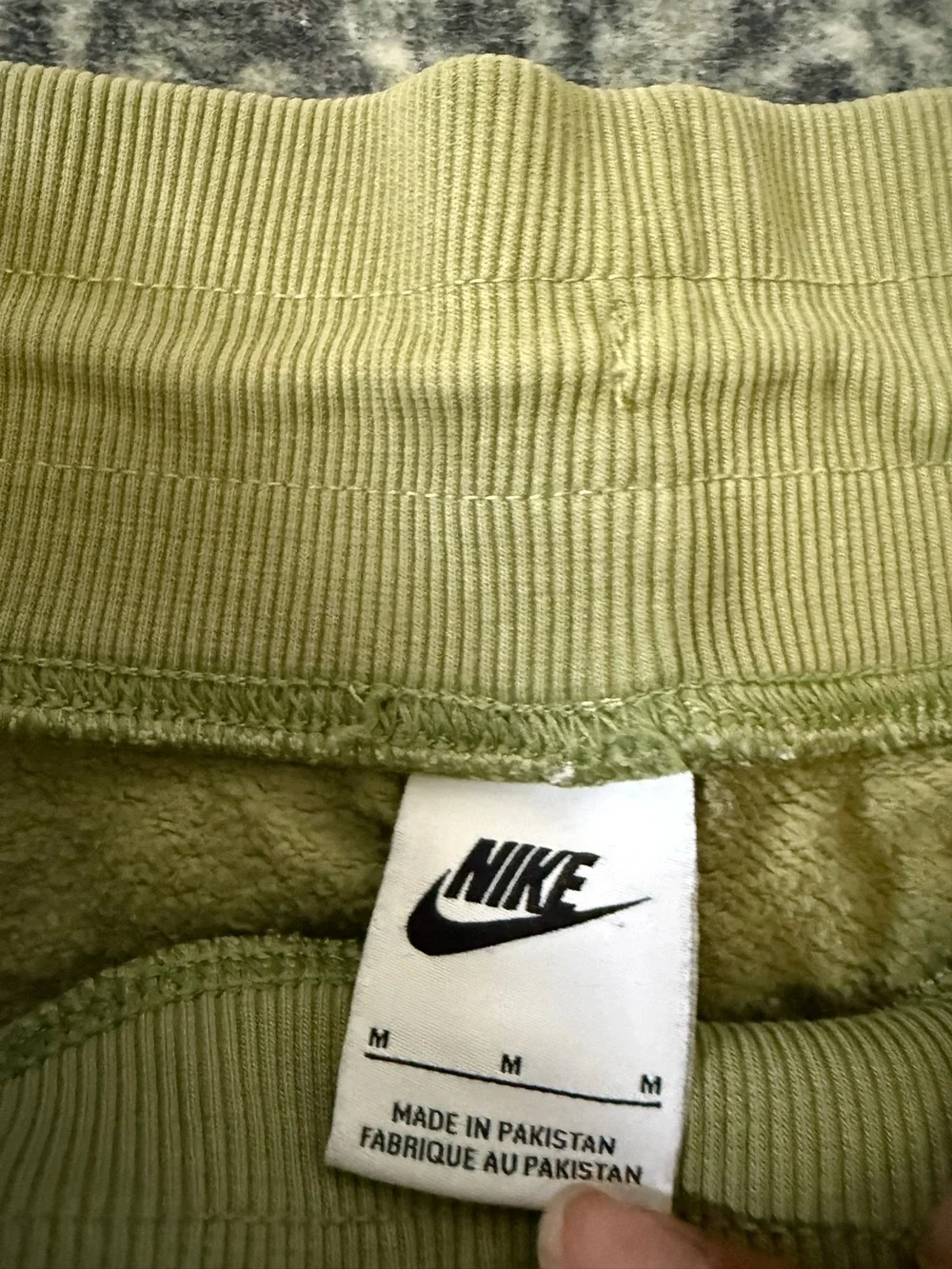 Nike Women’s Sweatpants Jogger Green Medium‎